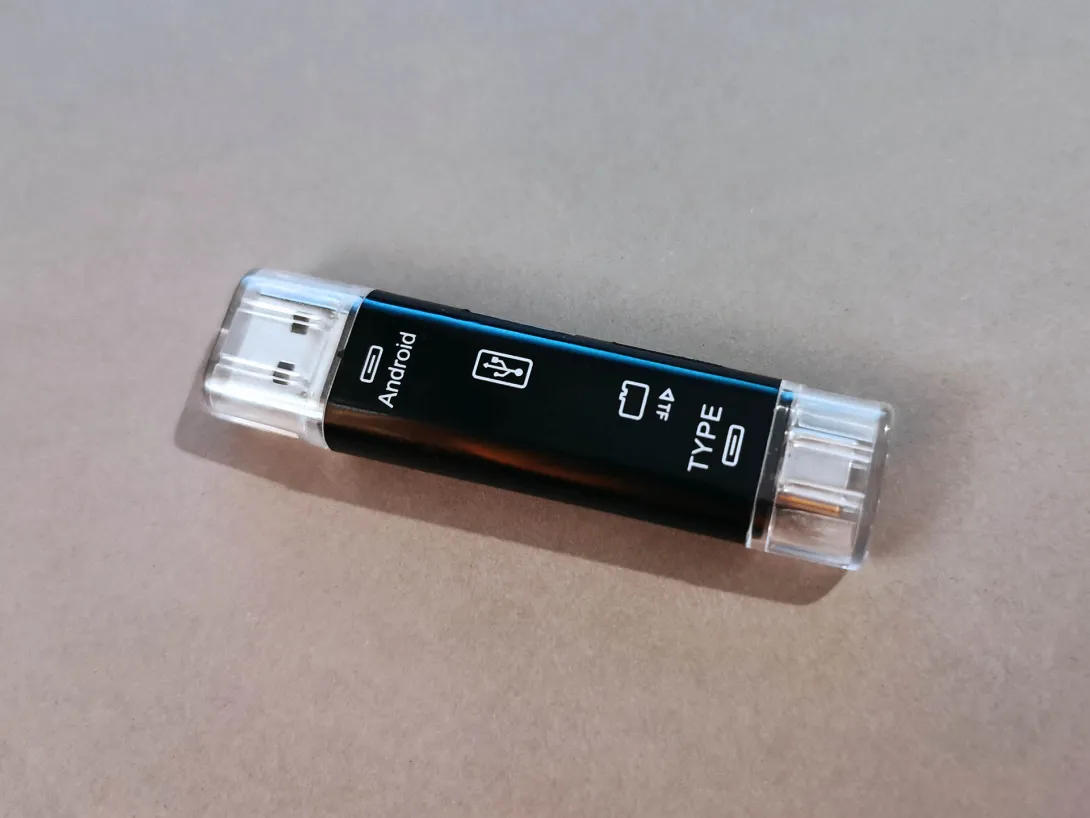 Adapter 5in1 (USB - microUSB / Type-C, OTG, MicroSD / pendrive olvasó)