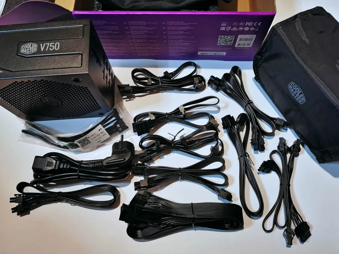 Cooler Master V750 Gold V2