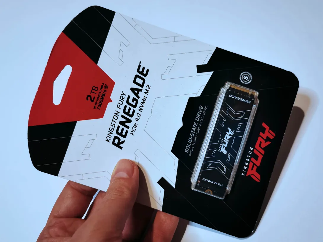Kingston FURY Renegade 2TB PCIe 4.0 NVMe M.2 SSD
