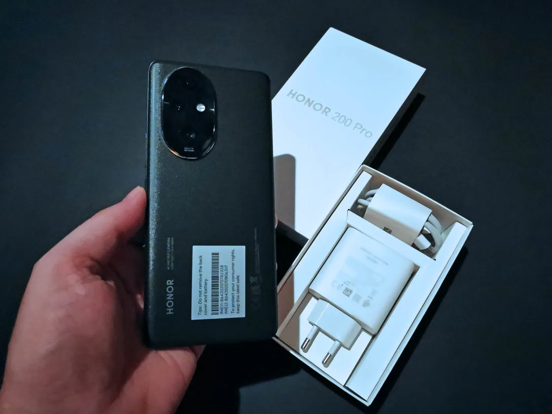 HONOR 200 Pro