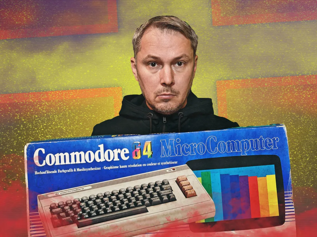 Commodore 64 (C64G - Made in W.- Germany, Ser. No. - DA4 157341)