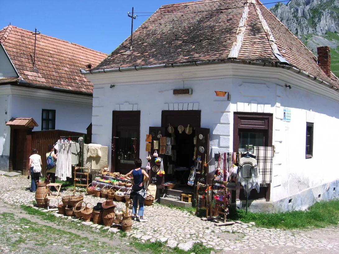 Ajándékbolt, Torockó