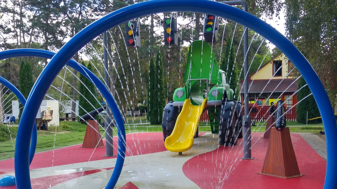 Volkswagen Spray Park (vizes játszótér), Gyomaendrődi Liget Gyógyfürdő és Kemping