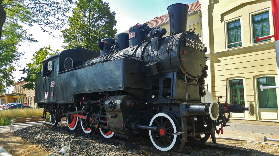 Gőzmozdony, Vasútállomás, Békéscsaba