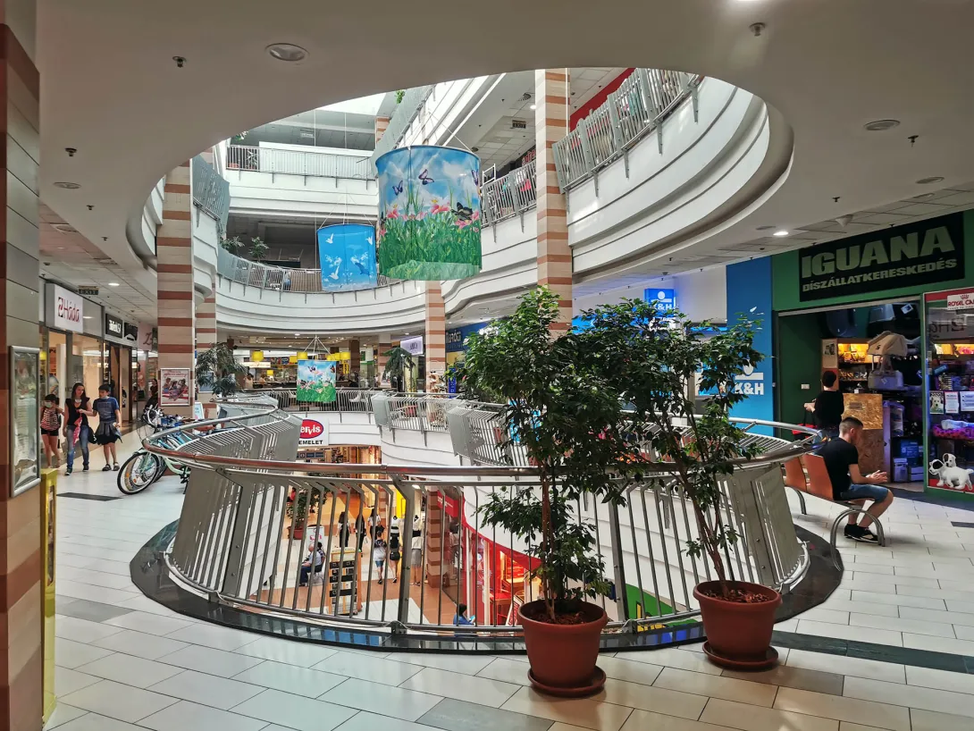 Csaba Center Bevásárló- és Szórakoztatóközpont, Békéscsaba