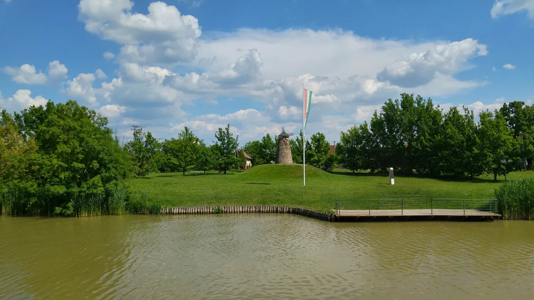 Történelmi Magyarország közepe, Szarvas