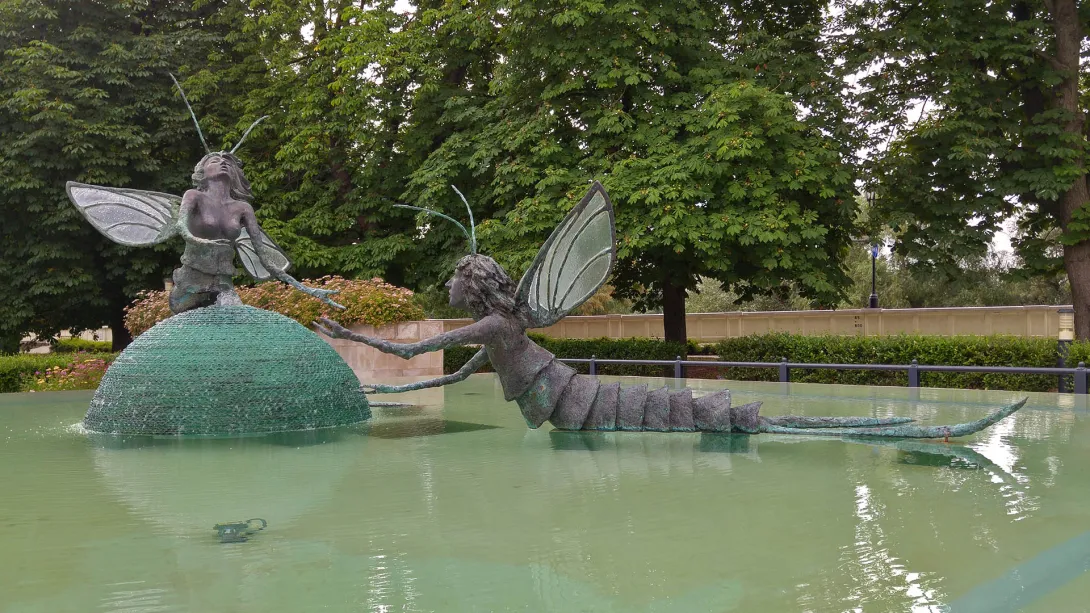 Kérészek násztánca / Tiszavirág-pár / Tiszavirág-szobor, Szolnok