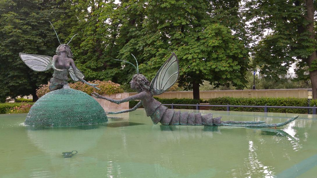 Kérészek násztánca / Tiszavirág-pár / Tiszavirág-szobor, Szolnok
