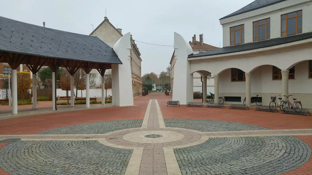Hagymatikum Gyógyfürdő, Tanuszoda, Makó