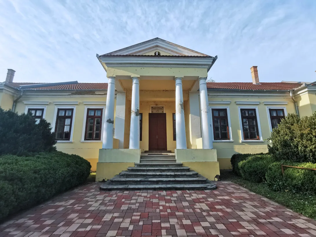 Mittrovszky-kastély, Szarvas