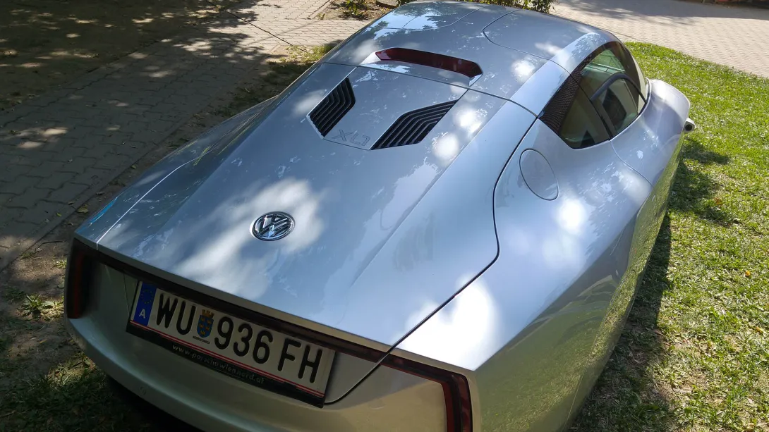 VW XL1