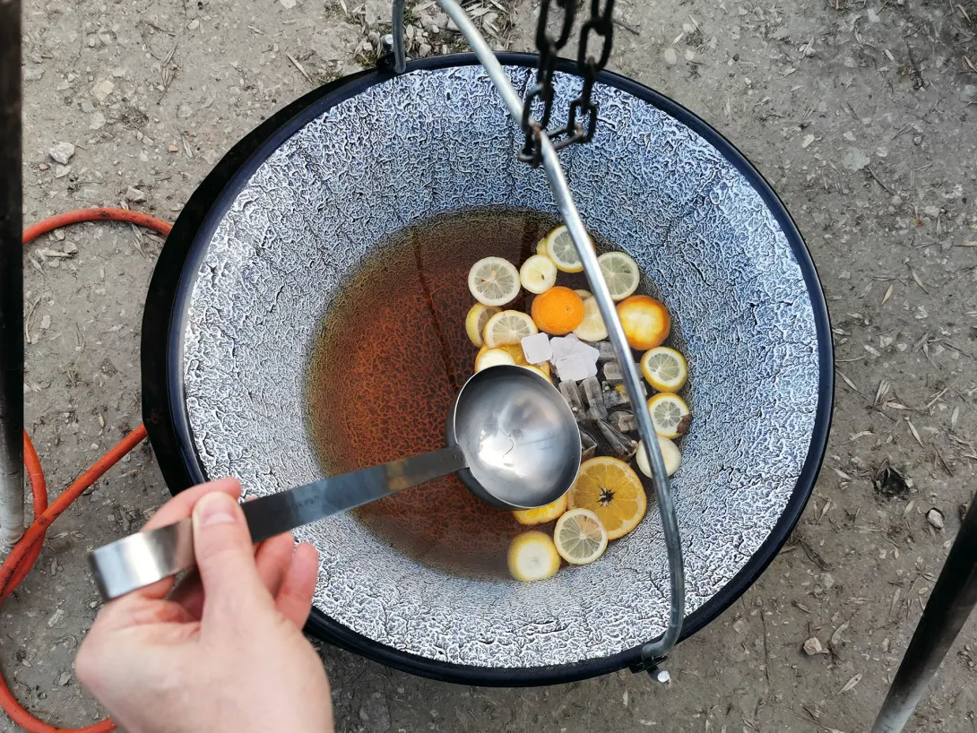 Bográcsos tea