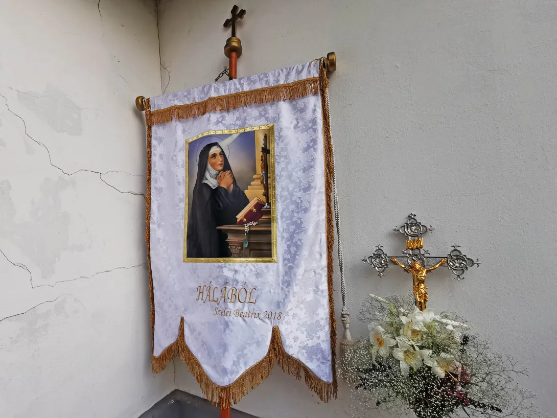 Ünnepség és liliomszentelés, Ó Szarvasvégi katolikus temető