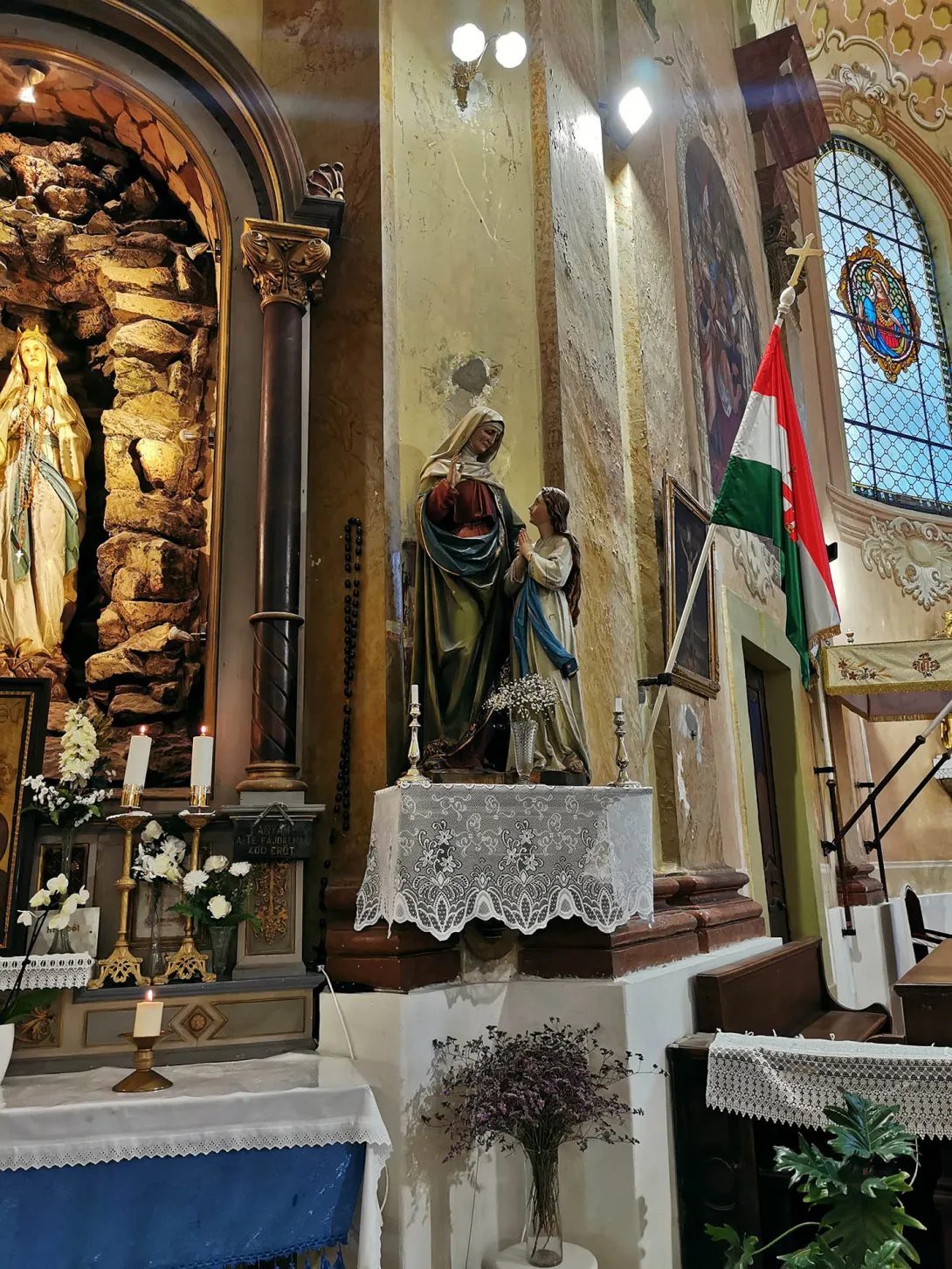 Szent Anna faszobra, leányával, Szűz Máriával, Szent Imre Katolikus Templom, Gyomaendrőd