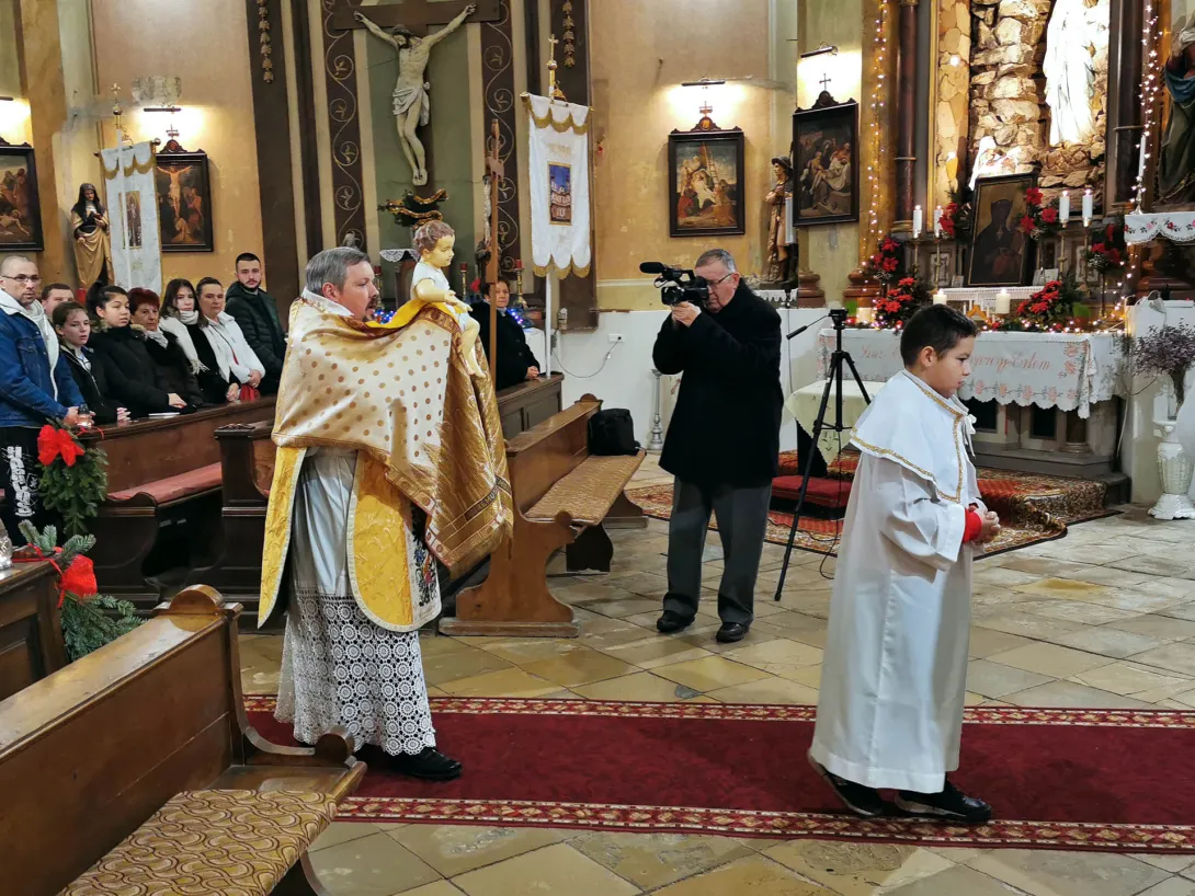 Úrfelmutatás, Szentesti (Éjféli) mise, Gyomaendrőd, Szent Imre Katolikus Templom