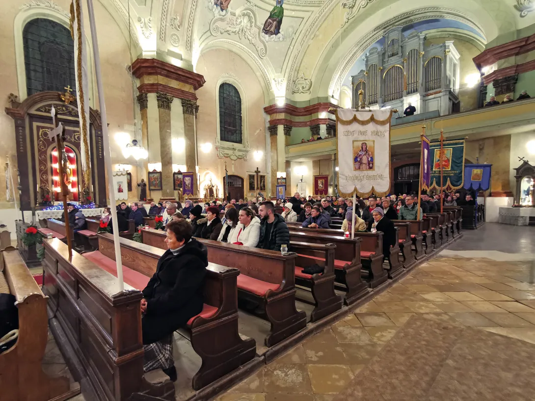 Szentesti (Éjféli) mise, Gyomaendrőd, Szent Imre Katolikus Templom