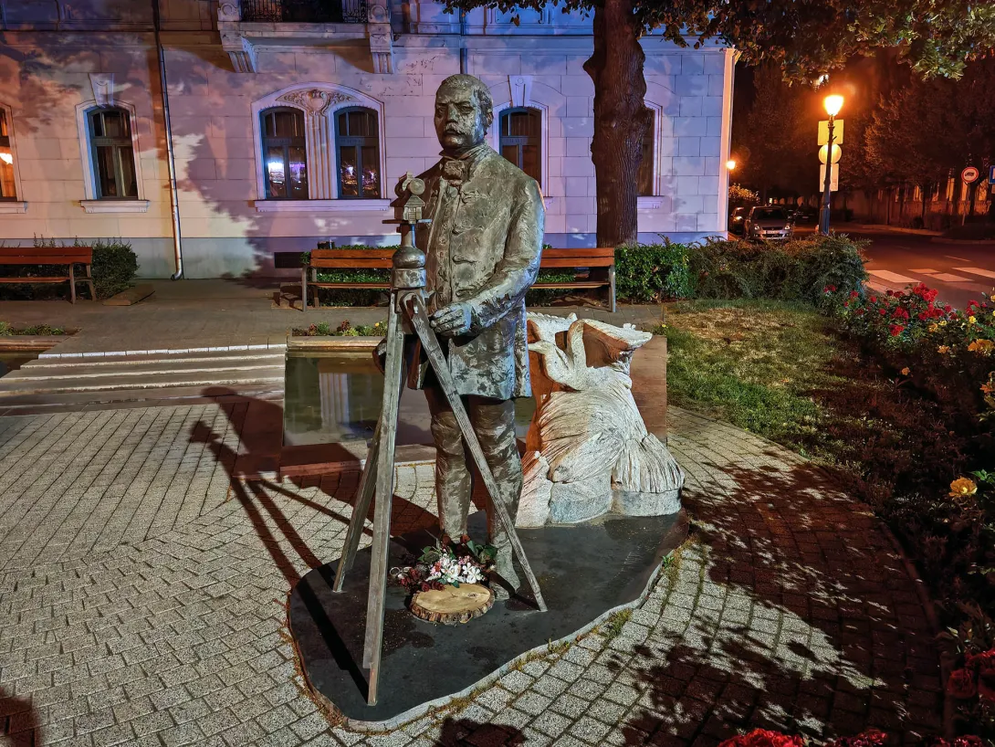 Bodoki Károly szobor, Gyula